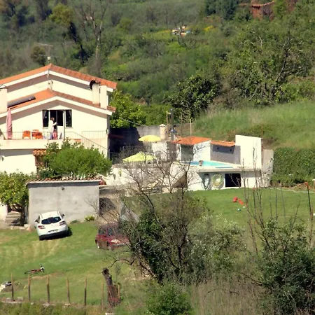 Retiro Na Natureza Casa Com Piscina Vakantiehuis *