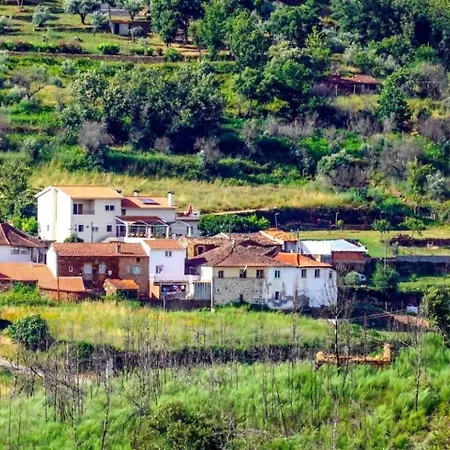 Retiro Na Natureza Casa Com Piscina Vakantiehuis *